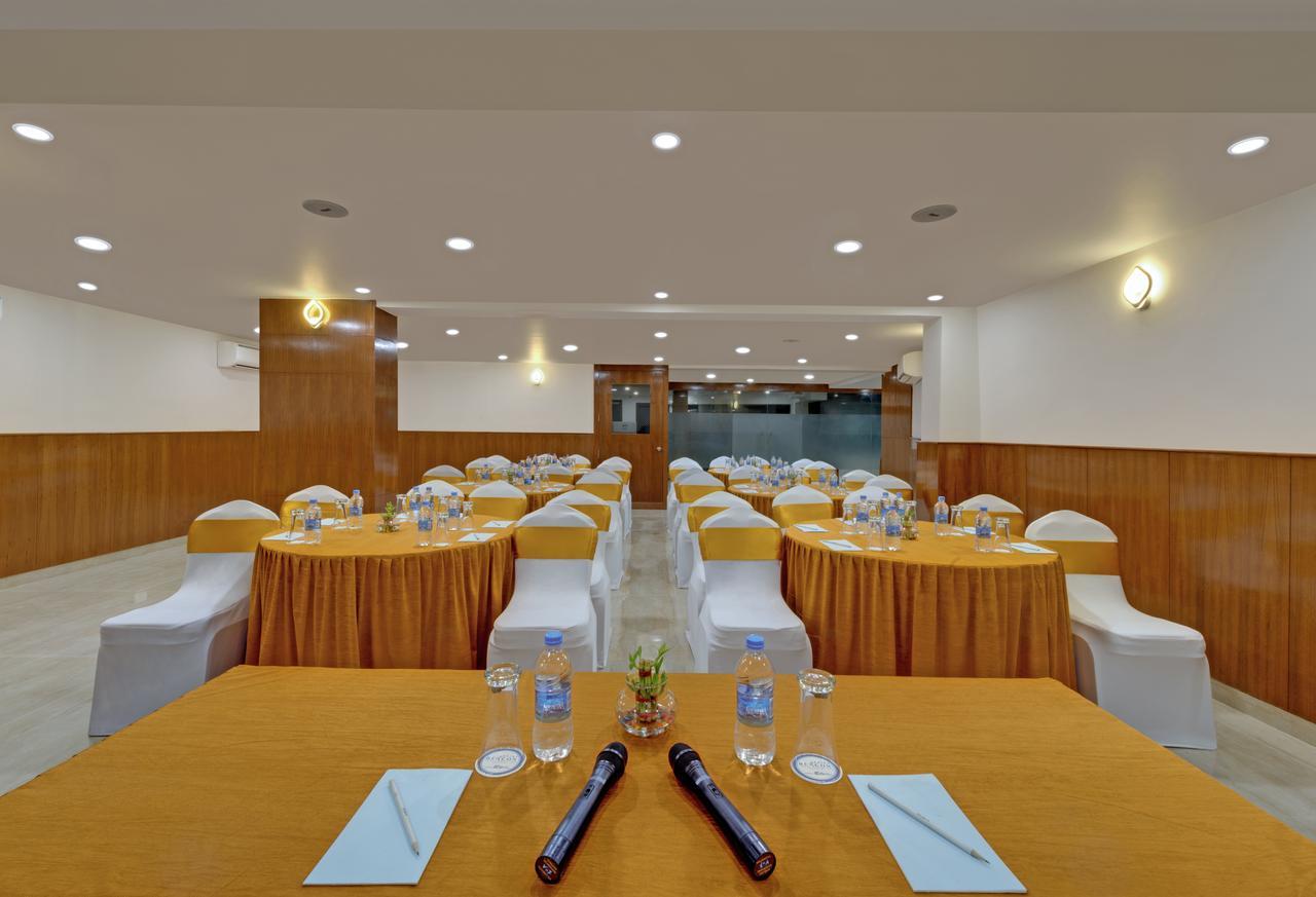 Avins Beacon Hotel - Udaipur Extérieur photo
